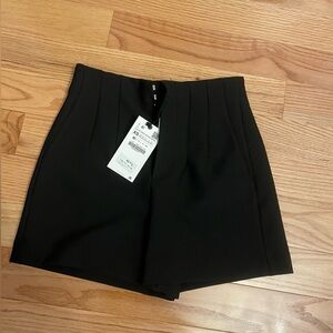Zara high rise short